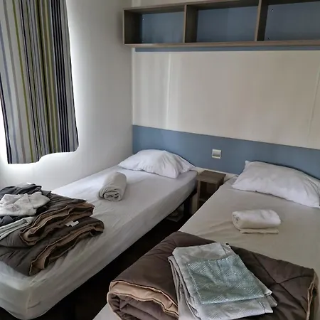 199 Mobilhome 4 Couchages Apartmán